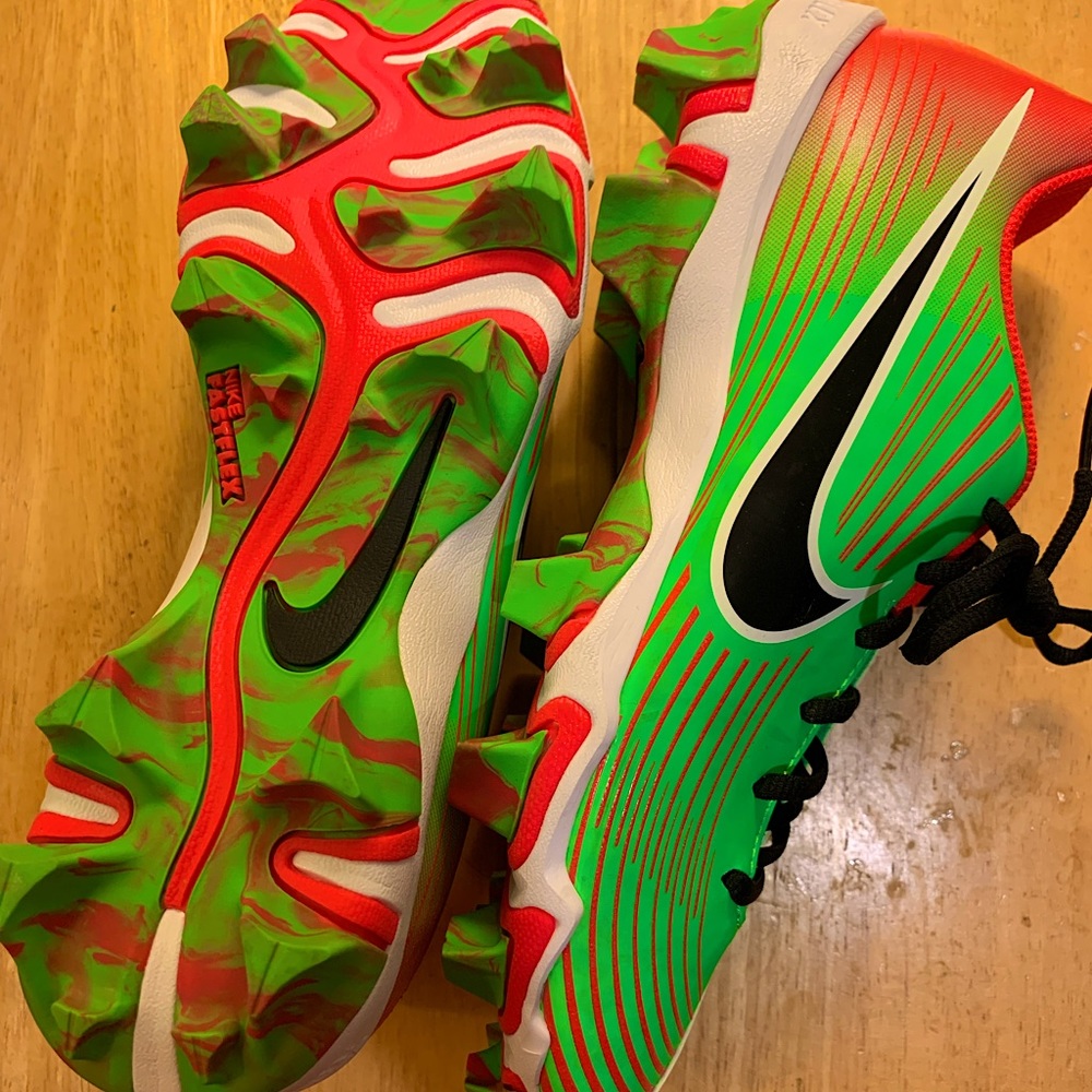 Nike fast flex Women’s Softball Cleats
